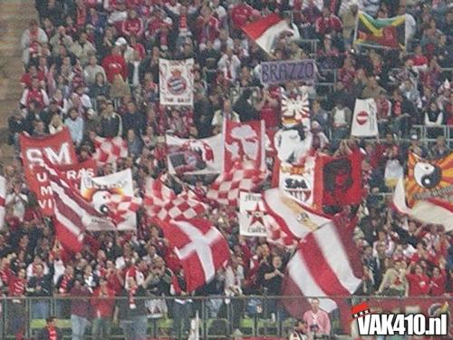 FC Bayern - AFC Ajax (4-0) | 28-09-2004